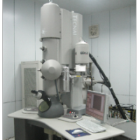 高分辨透射电子显微镜(TEM)